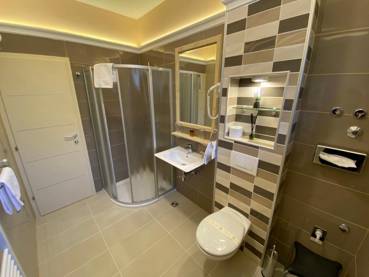 Villas Arbia - Magdalena By The Beach Banjol Dış mekan fotoğraf