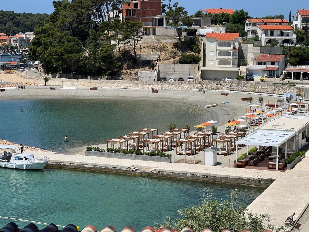 Villas Arbia - Magdalena By The Beach Banjol Dış mekan fotoğraf